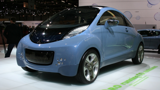 Mitsubishi iMiEV Sport Air Concept: Similar Body, Tron-Like Interior
